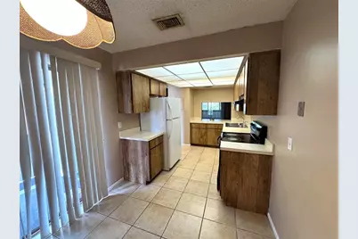 5359 Vineland Road #S, Orlando, FL 32811 - Photo 4