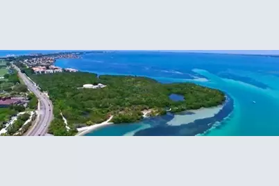 779 Saint Judes Drive N, Longboat Key, FL 34228 - Photo 50