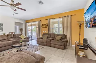 946 Suffolk Pl, Davenport, FL 33896 - Photo 10