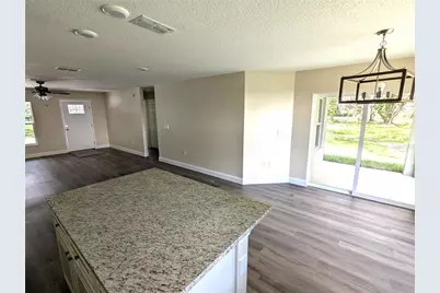 6880 Wilson Avenue, Mulberry, FL 33860 - Photo 12