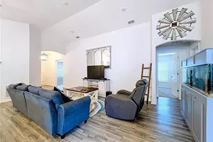 517 Scenic Blf Blvd, Lake Wales, FL 33853 - Photo 6