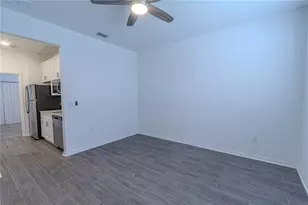407 Three Oaks Dr, Edgewater, FL 32141 - Photo 8