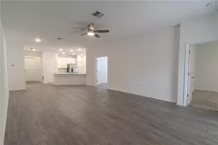 407 Three Oaks Dr, Edgewater, FL 32141 - Photo 6