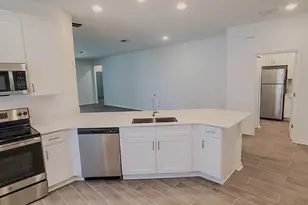 407 Three Oaks Dr, Edgewater, FL 32141 - Photo 2