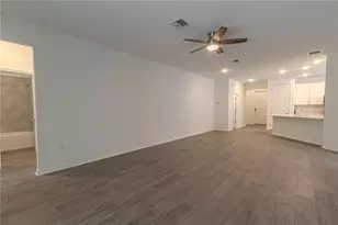 407 Three Oaks Dr, Edgewater, FL 32141 - Photo 32