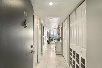 400 E Colonial Drive #806, Orlando, FL 32803 - Photo 18