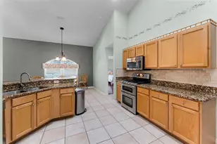 12617 Douglas Fir Ct, Clermont, FL 34711 - Photo 10