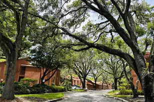 1050 E Michigan St, Orlando, FL 32806 - Photo 12