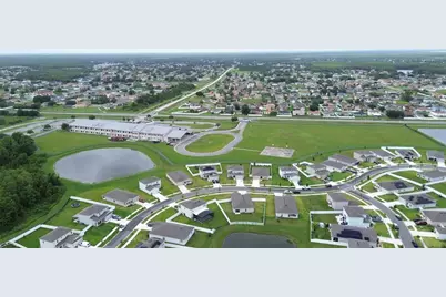 121 Citrine Loop, Kissimmee, FL 34758 - Photo 2