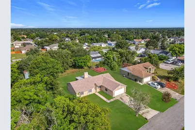 745 Mentmore Circle, Deltona, FL 32738 - Photo 1