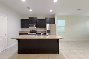 1550 Peterson Pl, Sanford, FL 32773 - Photo 4