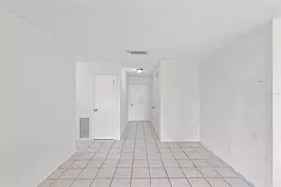 2900 Oranole Rd, Orlando, FL 32810 - Photo 12