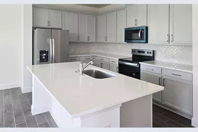 14587 Crestavista Avenue, Clermont, FL 34714 - Photo 4