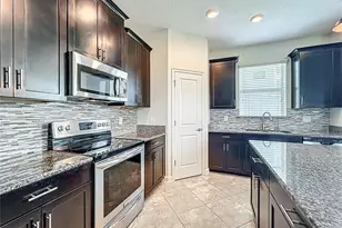 10182 Authors Wy, Orlando, FL 32832 - Photo 4