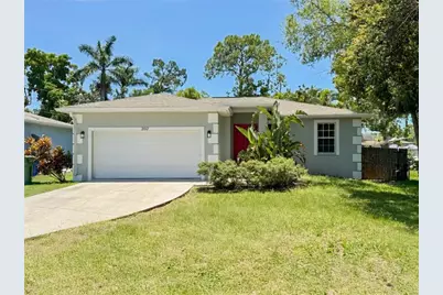 2017 17th Avenue W, Bradenton, FL 34205 - Photo 1