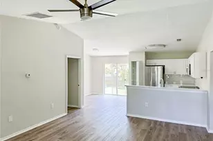 2017 17th Ave W, Bradenton, FL 34205 - Photo 8