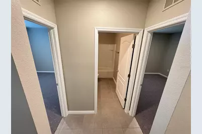 2323 Silver View Drive, Lakeland, FL 33811 - Photo 6