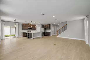 2211 Elegant Manor Cir, Edgewater, FL 32141 - Photo 8