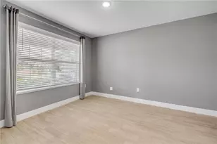 2211 Elegant Manor Cir, Edgewater, FL 32141 - Photo 12