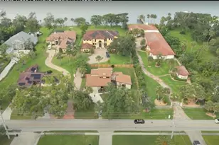 829 N Beach St, Ormond Beach, FL 32174 - Photo 2