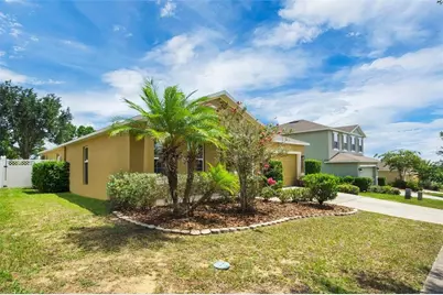 5077 Harvest Drive, Haines City, FL 33844 - Photo 2