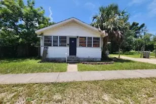 10 E 8th St, Apopka, FL 32703 - Photo 1