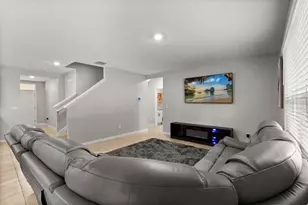 11237 Amber Ridge Dr, Zellwood, FL 32798 - Photo 10