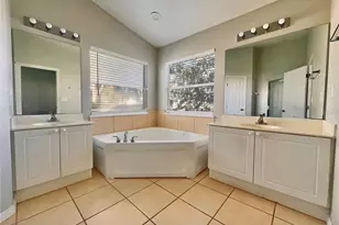 2756 Club Cortile Cir, Kissimmee, FL 34746 - Photo 12