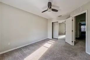 2756 Club Cortile Cir, Kissimmee, FL 34746 - Photo 20