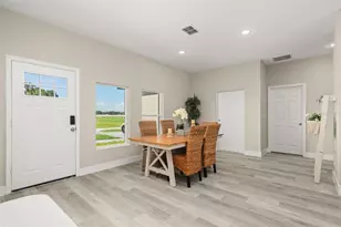 8732 Hampshire Dr, Sebring, FL 33876 - Photo 10