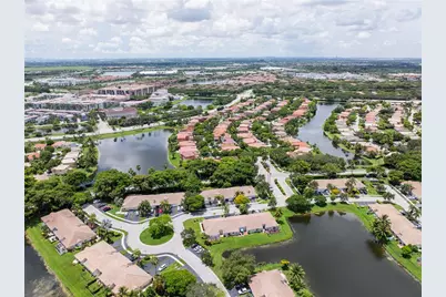 1711 SW 116th Way, Miramar, FL 33025 - Photo 32