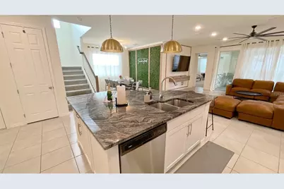 8940 Coconut Breeze Drive, Kissimmee, FL 34747 - Photo 12