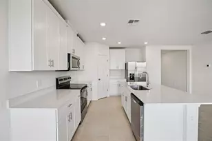 3857 Giorgio Dr, Winter Haven, FL 33884 - Photo 14