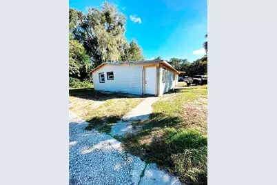 921 S Salisbury Avenue, Deland, FL 32720 - Photo 4