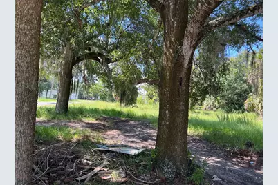 104 W Michael Gladden Boulevard, Apopka, FL 32703 - Photo 2