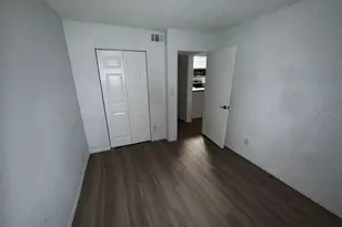 5313 Summerlin Rd, Fort Myers, FL 33919 - Photo 10