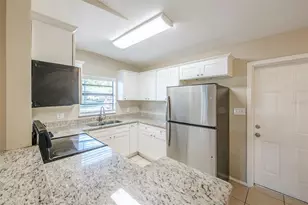 6103 Bolling Dr, Orlando, FL 32808 - Photo 14