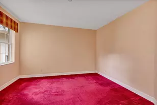 1420 Emerald Dunes Dr, Sun City Center, FL 33573 - Photo 10