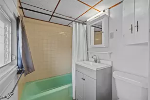 784 S McCall Rd, Englewood, FL 34223 - Photo 40