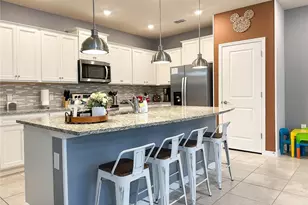 3818 Lana Ave, Davenport, FL 33897 - Photo 4