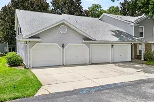 2412 Tack Room Ln, Orlando, FL 32812 - Photo 2