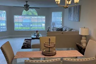 5014 Laguna Bay Cir, Kissimmee, FL 34746 - Photo 4