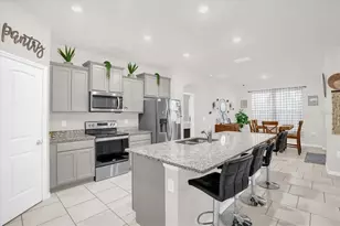 6775 Sarus Crane Pt, Harmony, FL 34773 - Photo 4