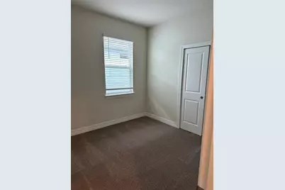 2291 Mossy Vine Avenue, Saint Cloud, FL 34771 - Photo 6