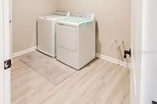 3711 Malad Wy, Tavares, FL 32778 - Photo 44