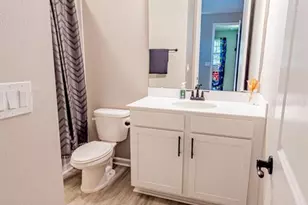 3711 Malad Wy, Tavares, FL 32778 - Photo 16