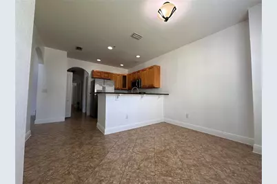 3725 S Lake Orlando Parkway #4, Orlando, FL 32808 - Photo 2