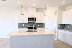 13315 Shellmore Ave, Palmetto, FL 34221 - Photo 4
