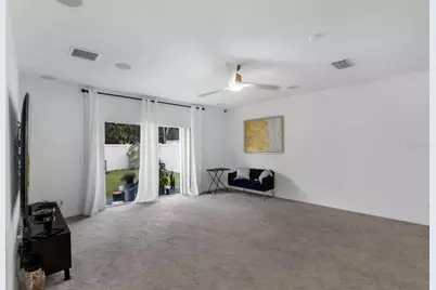 5253 Royal Point Avenue, Kissimmee, FL 34746 - Photo 4