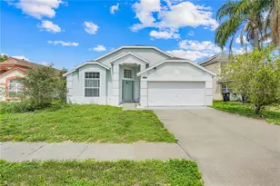 203 Lake Davenport Estates Dr, Davenport, FL 33897 - Photo 2